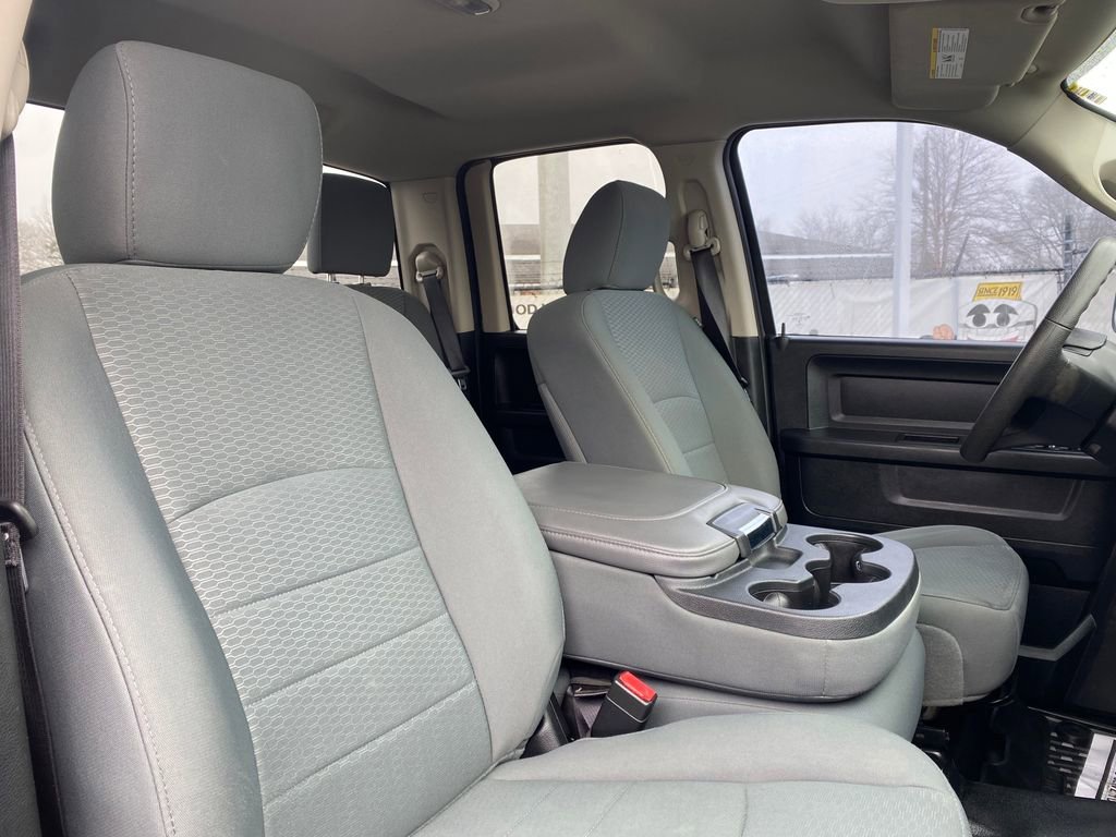 Used 2015 RAM 1500 ST w/ SXT Appearance Group image 16