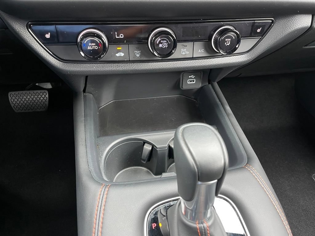 Used 2025 Honda HR-V Sport image 18