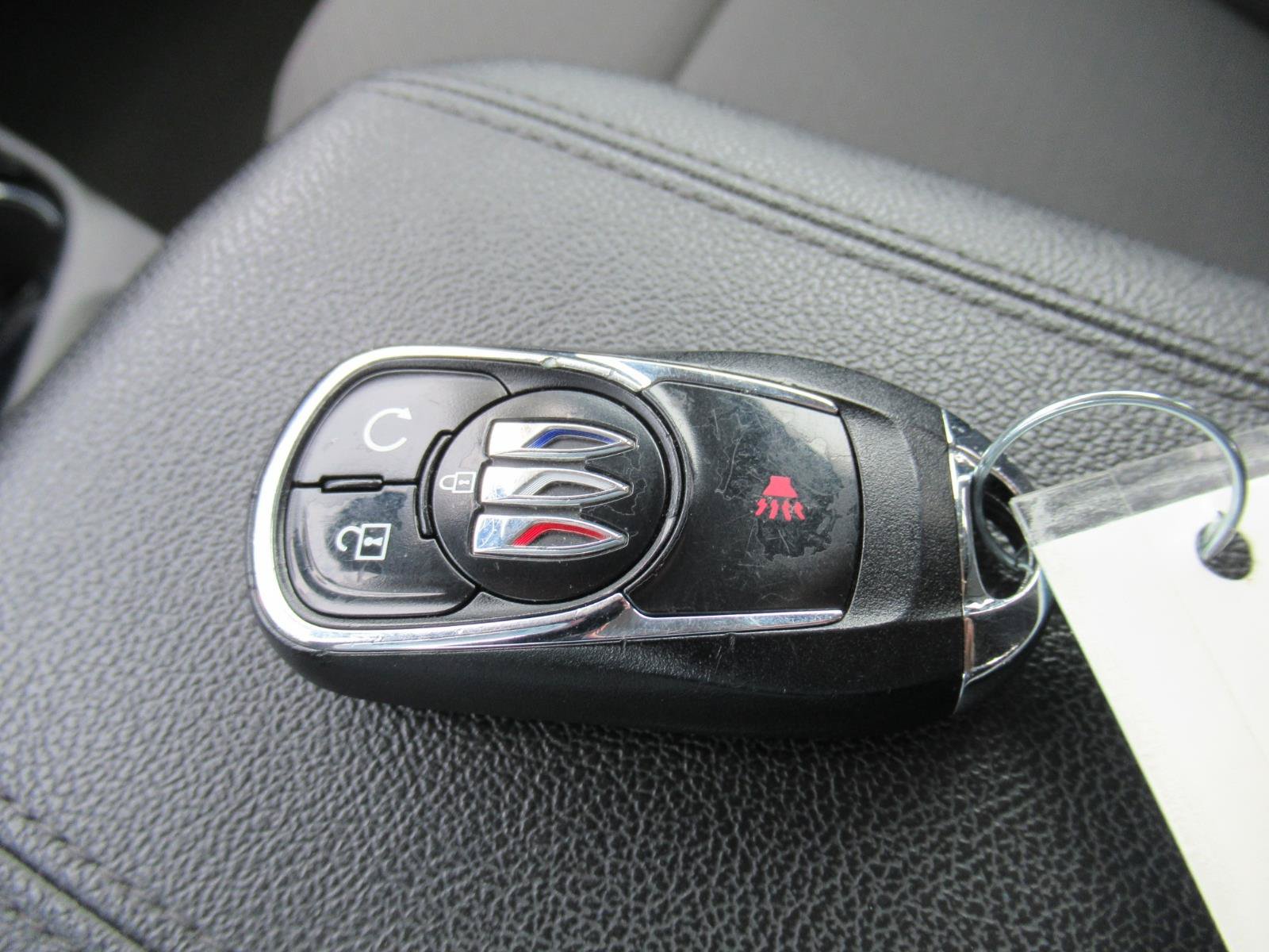 Used 2025 Buick Encore GX Preferred FWD image 29