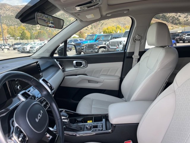 Used 2022 Kia Sorento SX image 13