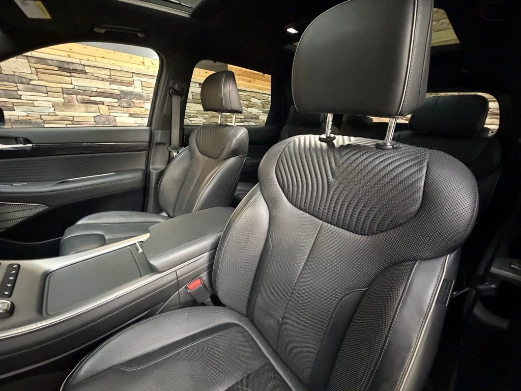 Used 2023 Hyundai Palisade Calligraphy w/ Cargo Package image 12