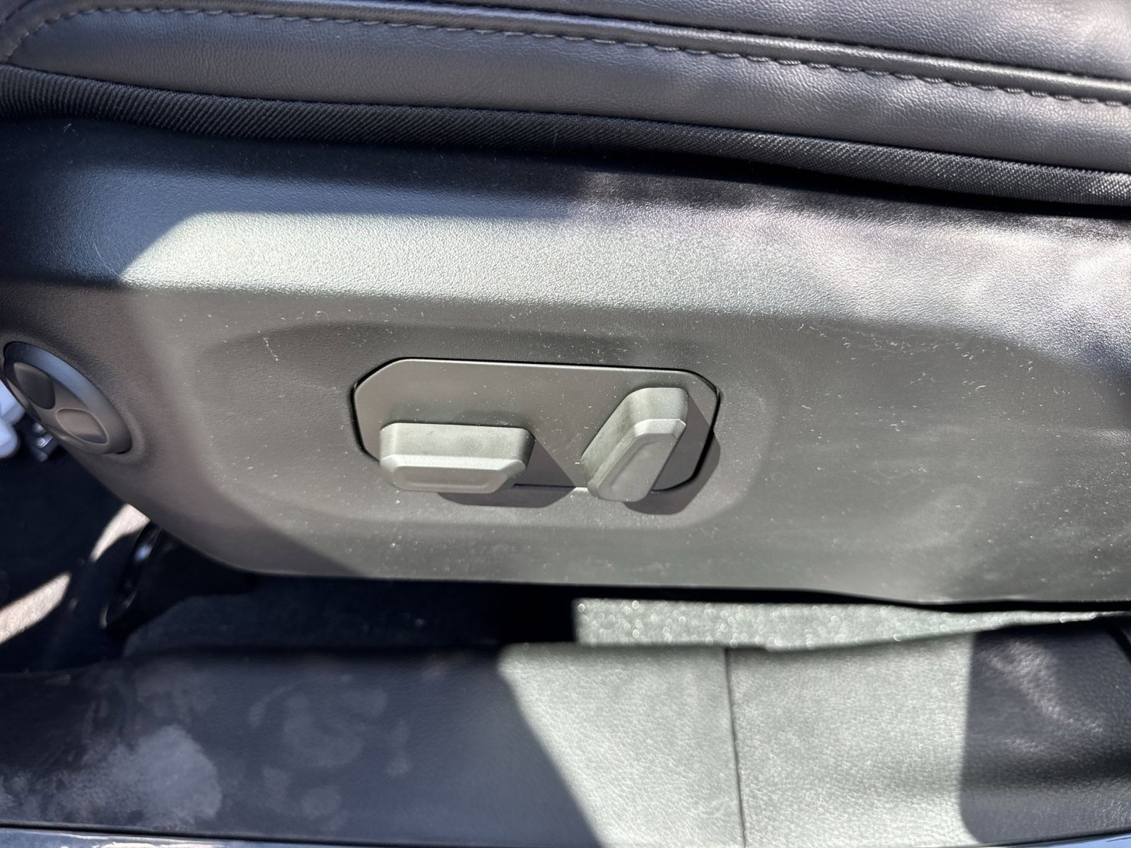 New 2025 Jeep Wrangler Unlimited Rubicon 392 image 19