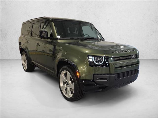 New 2026 Land Rover Defender 130 X-Dynamic SE AWD/4WD image 3