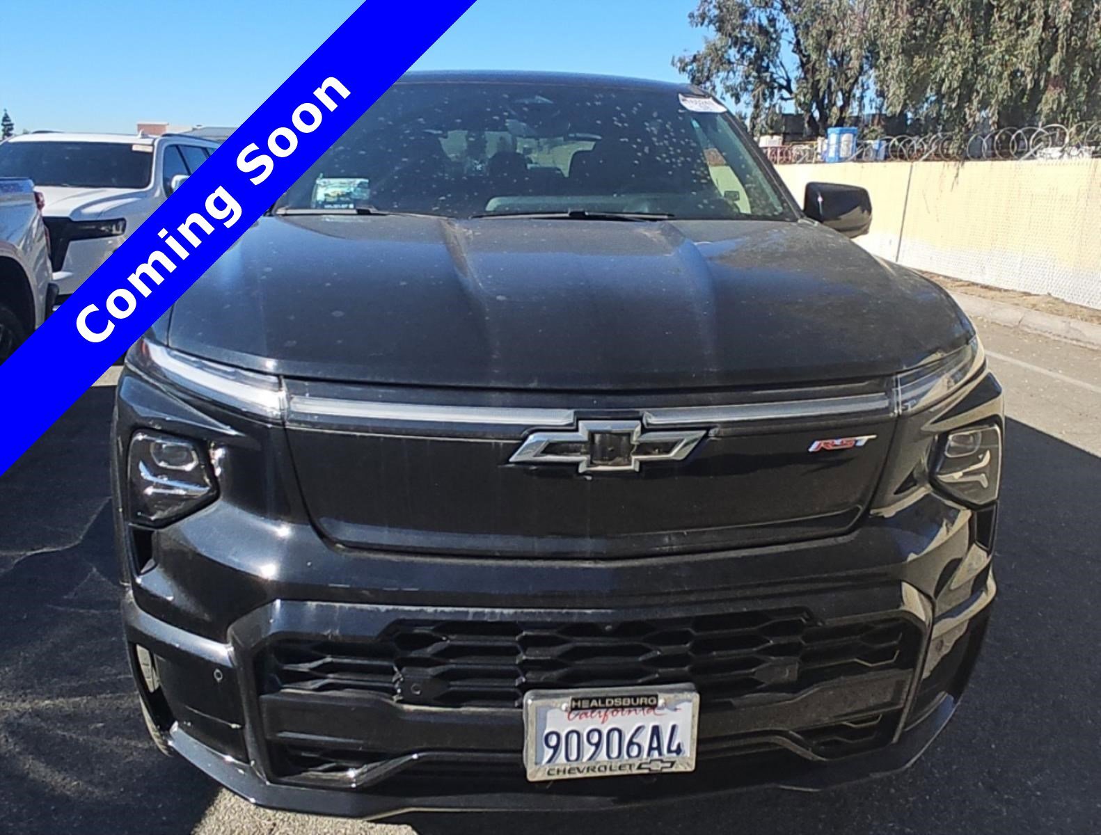 Used 2024 Chevrolet Silverado EV RST AWD/4WD image 2