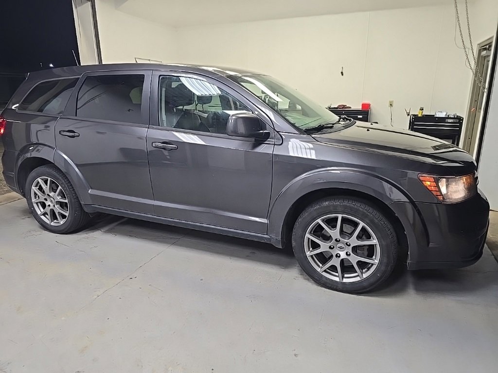 Used 2019 Dodge Journey GT w/ Nav & Sun Group