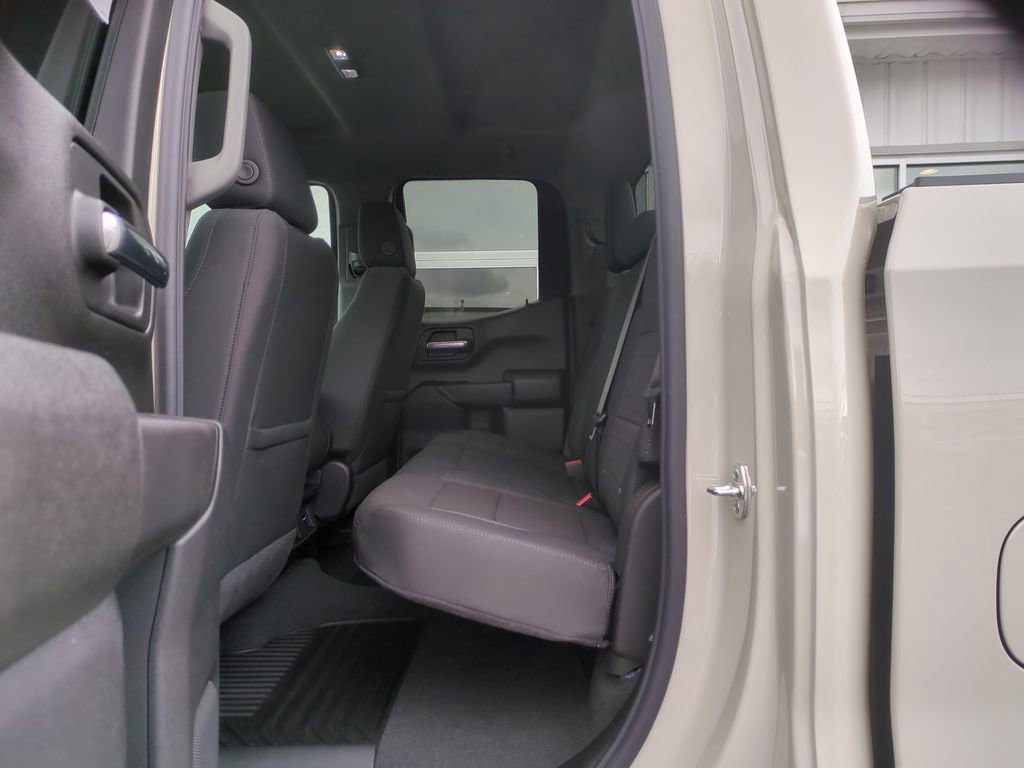 New 2026 GMC Sierra 1500 Pro w/ Graphite Edition image 15