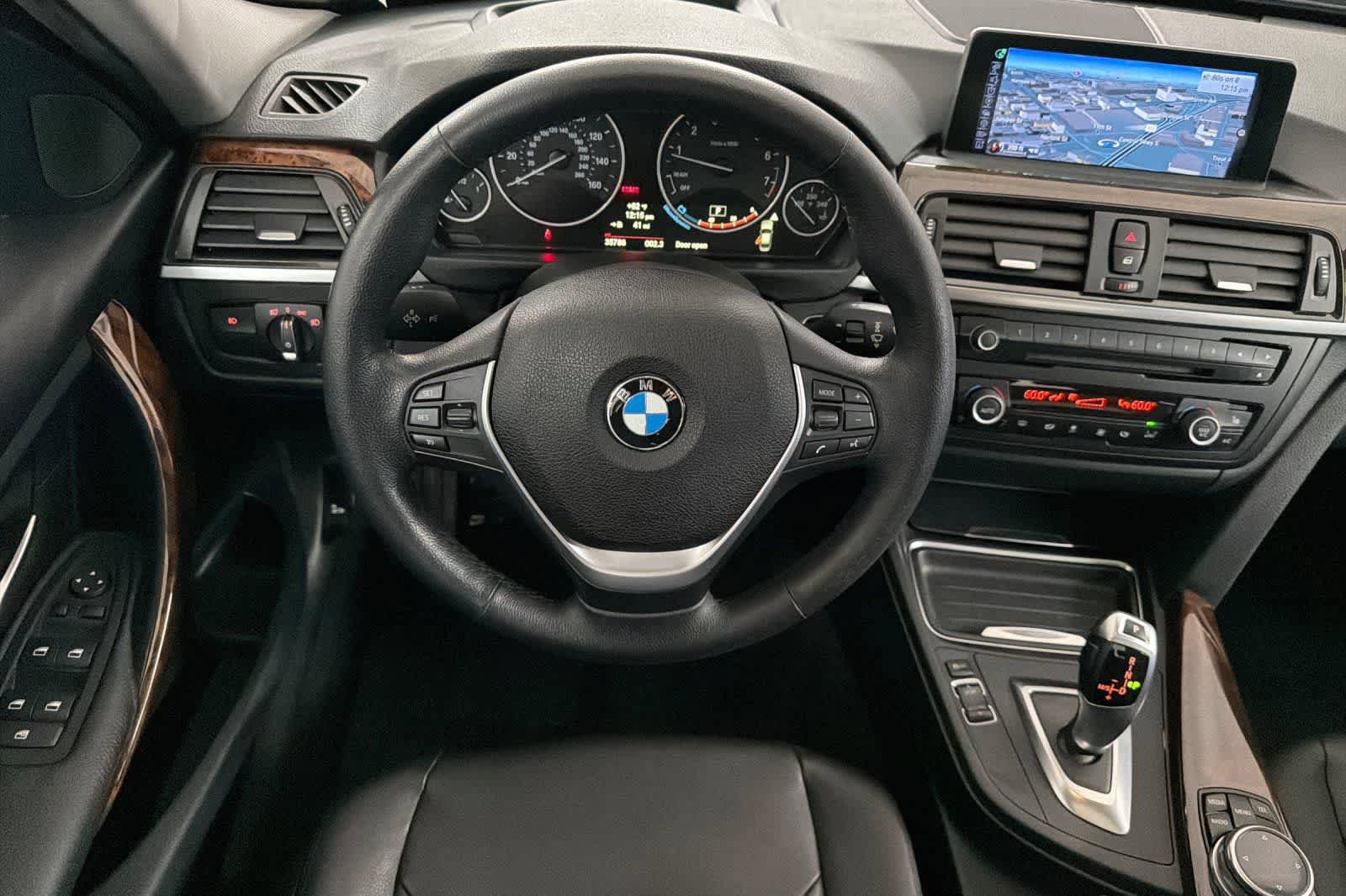 Used 2014 BMW 328i xDrive Sedan AWD/4WD image 14
