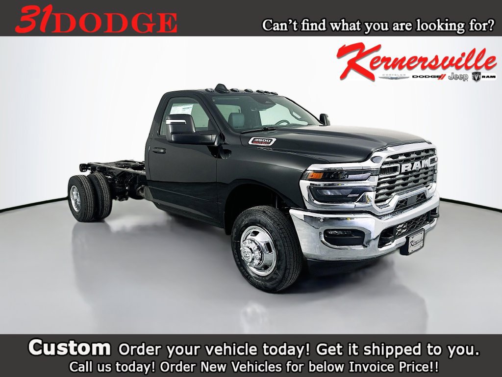 New 2026 RAM 3500 Tradesman w/ Chrome Appearance Group A