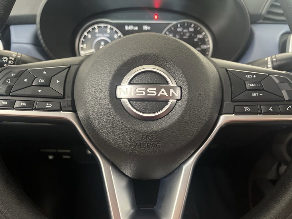 Used 2023 Nissan Versa SV FWD image 59