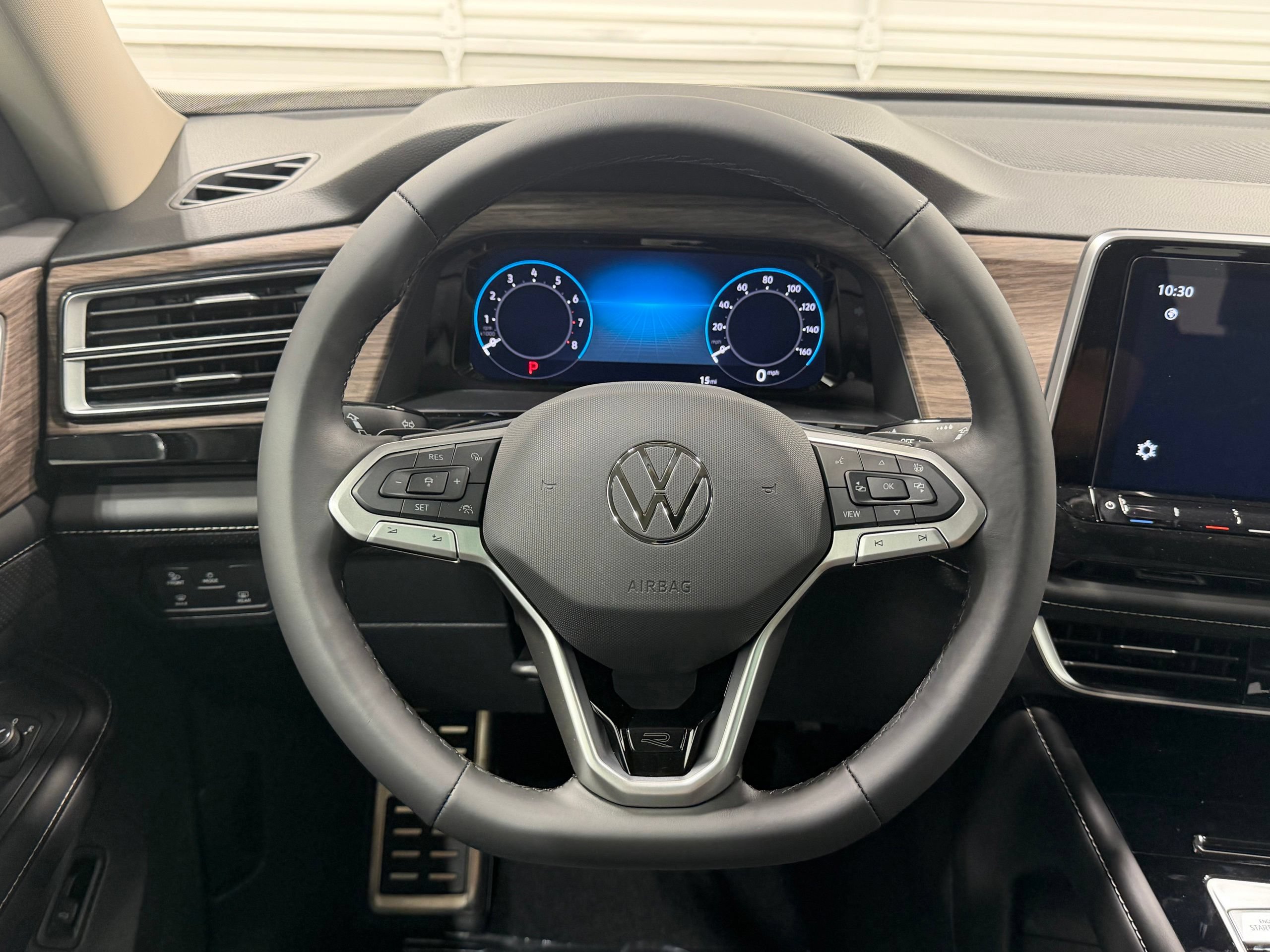 New 2026 Volkswagen Atlas SEL Premium R-Line AWD/4WD image 41