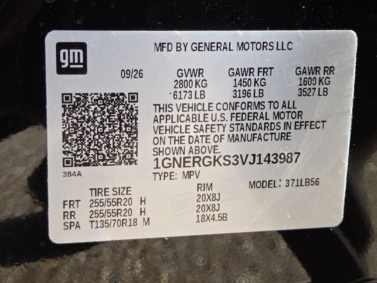 New 2027 Chevrolet Traverse LT w/ Sun and Wheel Package FWD image 38