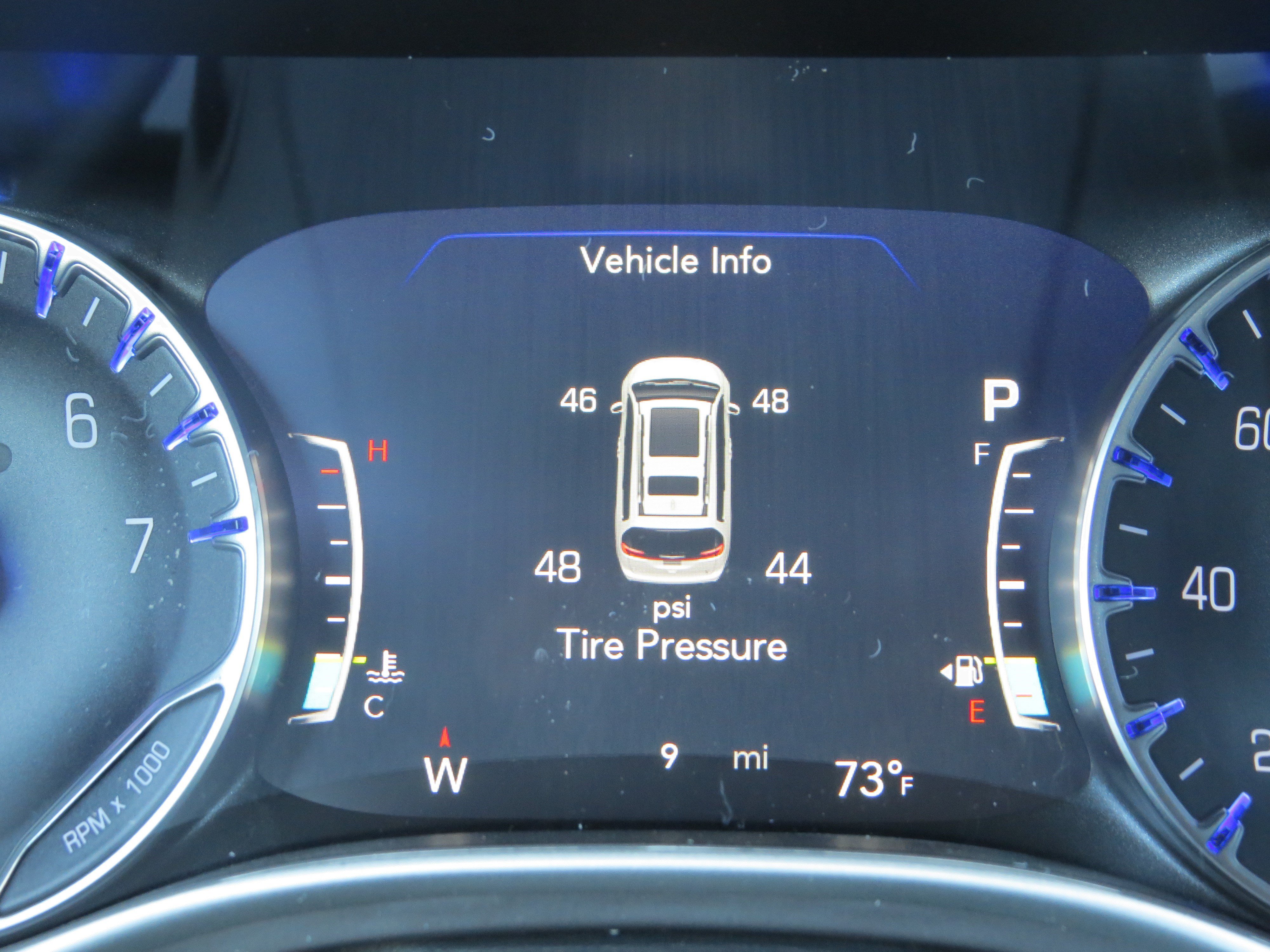 New 2027 Chrysler Pacifica Select FWD image 20