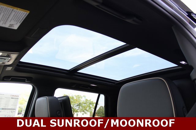 New 2026 GMC Yukon Elevation w/ Elevation Premium Package image 15