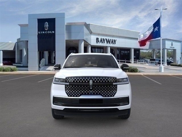 New 2025 Lincoln Navigator Reserve image 6