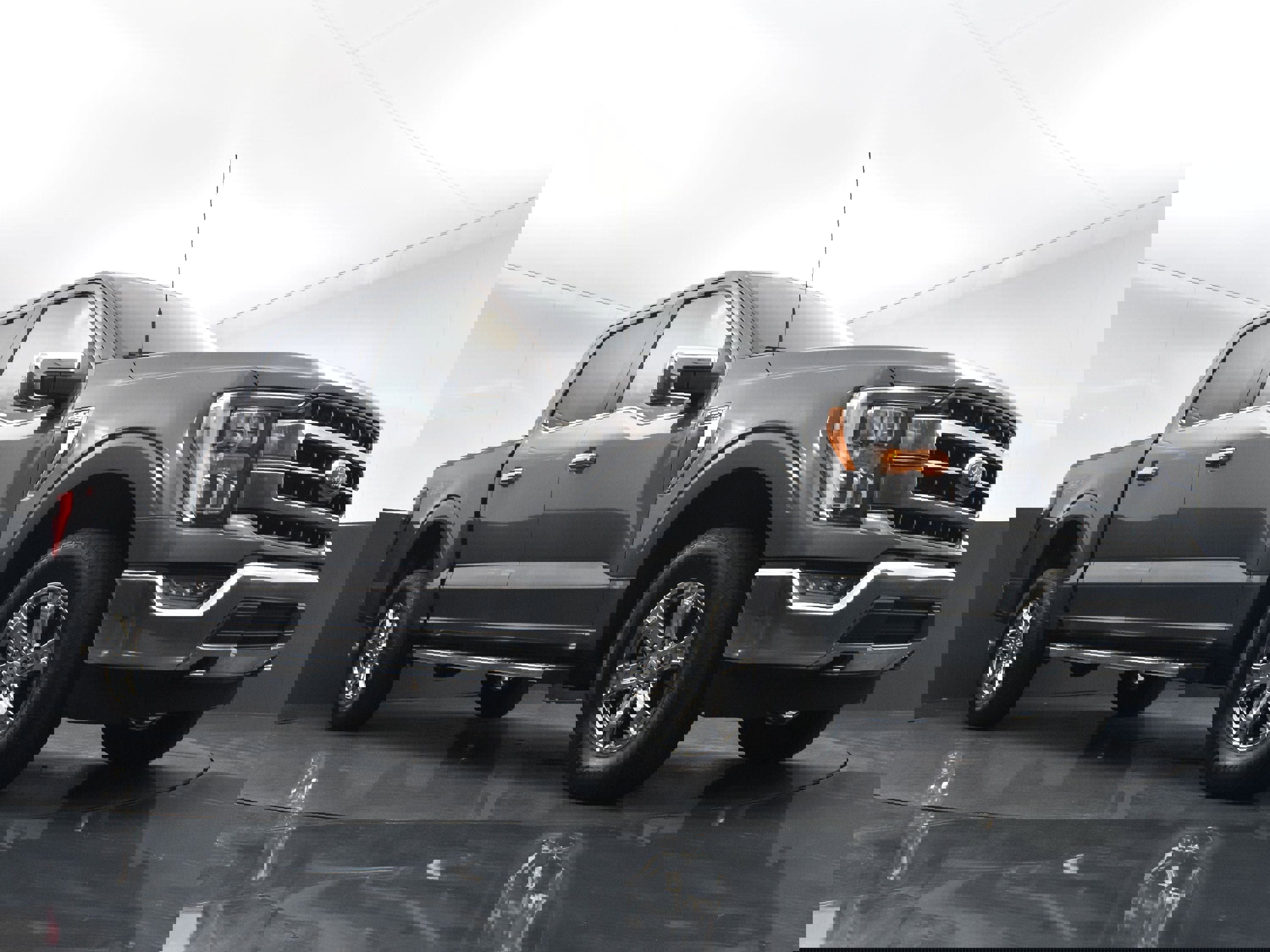 Used 2023 Ford F150 Lariat image 34