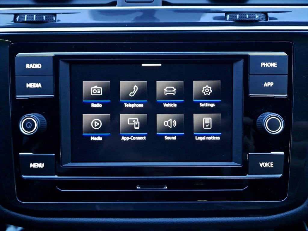 Used 2023 Volkswagen Tiguan S image 21