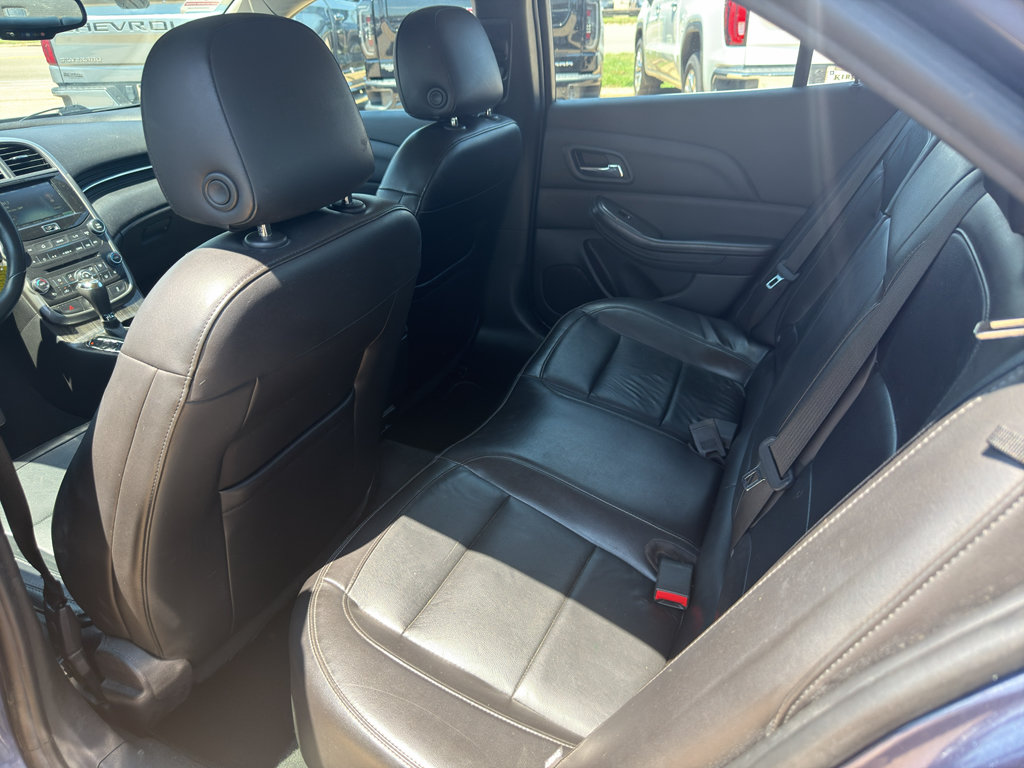 Used 2015 Chevrolet Malibu LT w/ Leather Package FWD image 23