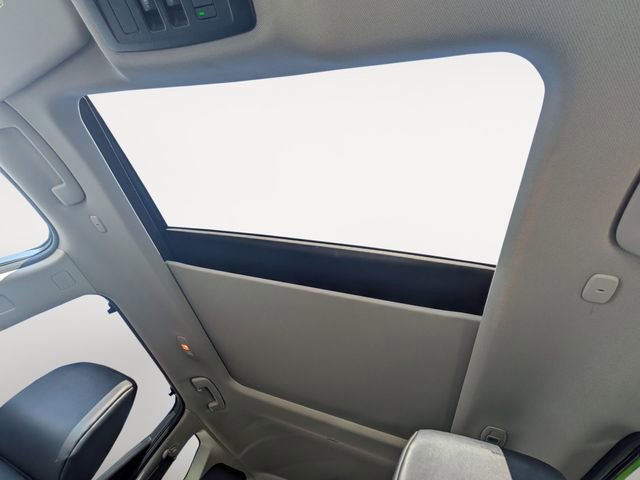 Certified 2023 Nissan Rogue SV w/ SV Premium B Package AWD/4WD image 28