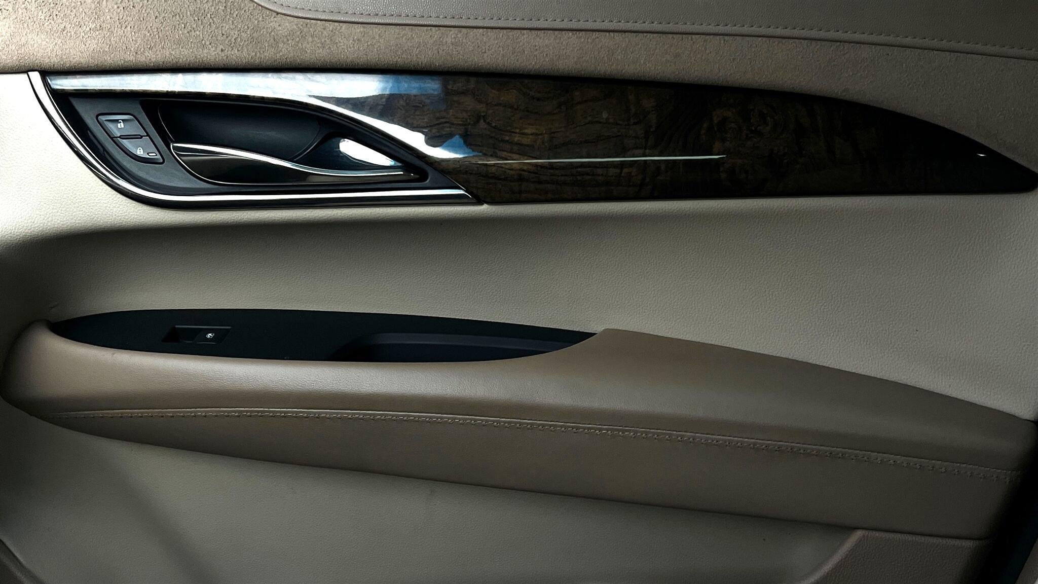 Used 2015 Cadillac ATS Performance image 24