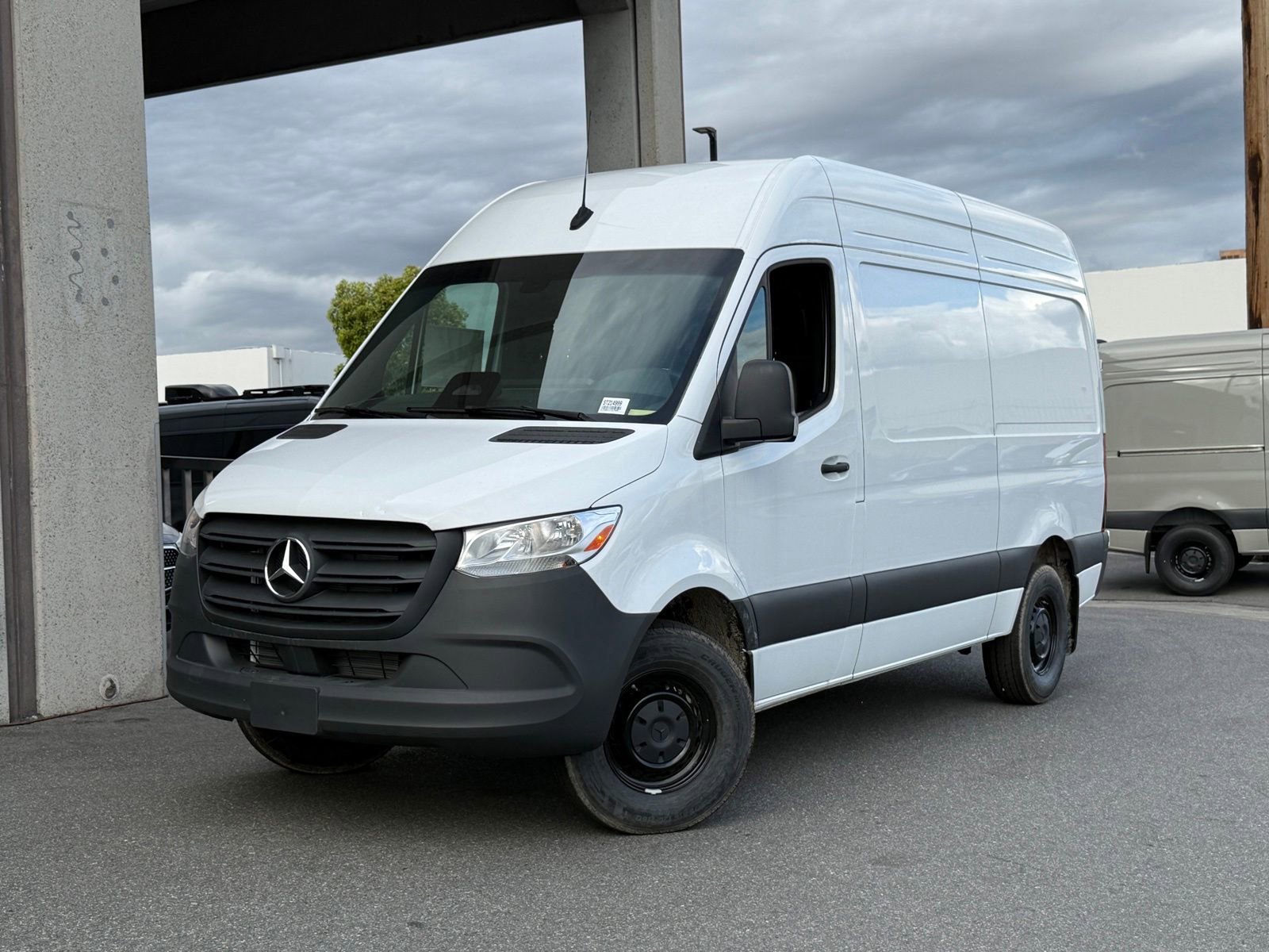 New 2025 Mercedes-Benz Sprinter 2500 image 3