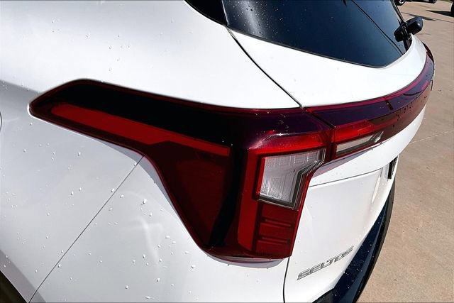 Used 2024 Kia Seltos S image 32