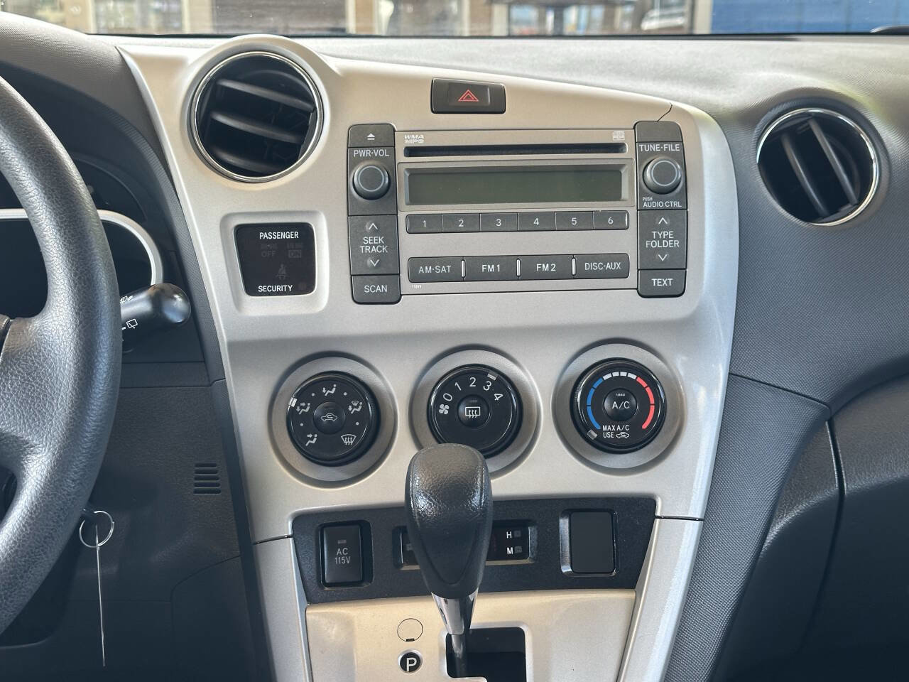 Used 2009 Toyota Matrix S FWD image 7