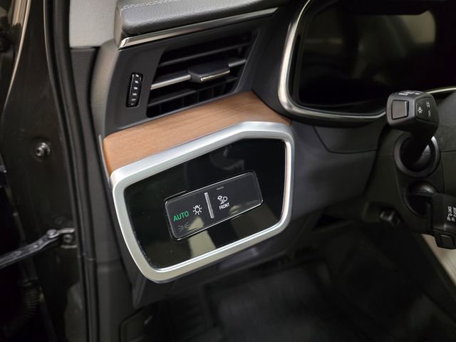 Used 2024 Audi A6 Premium Plus image 20