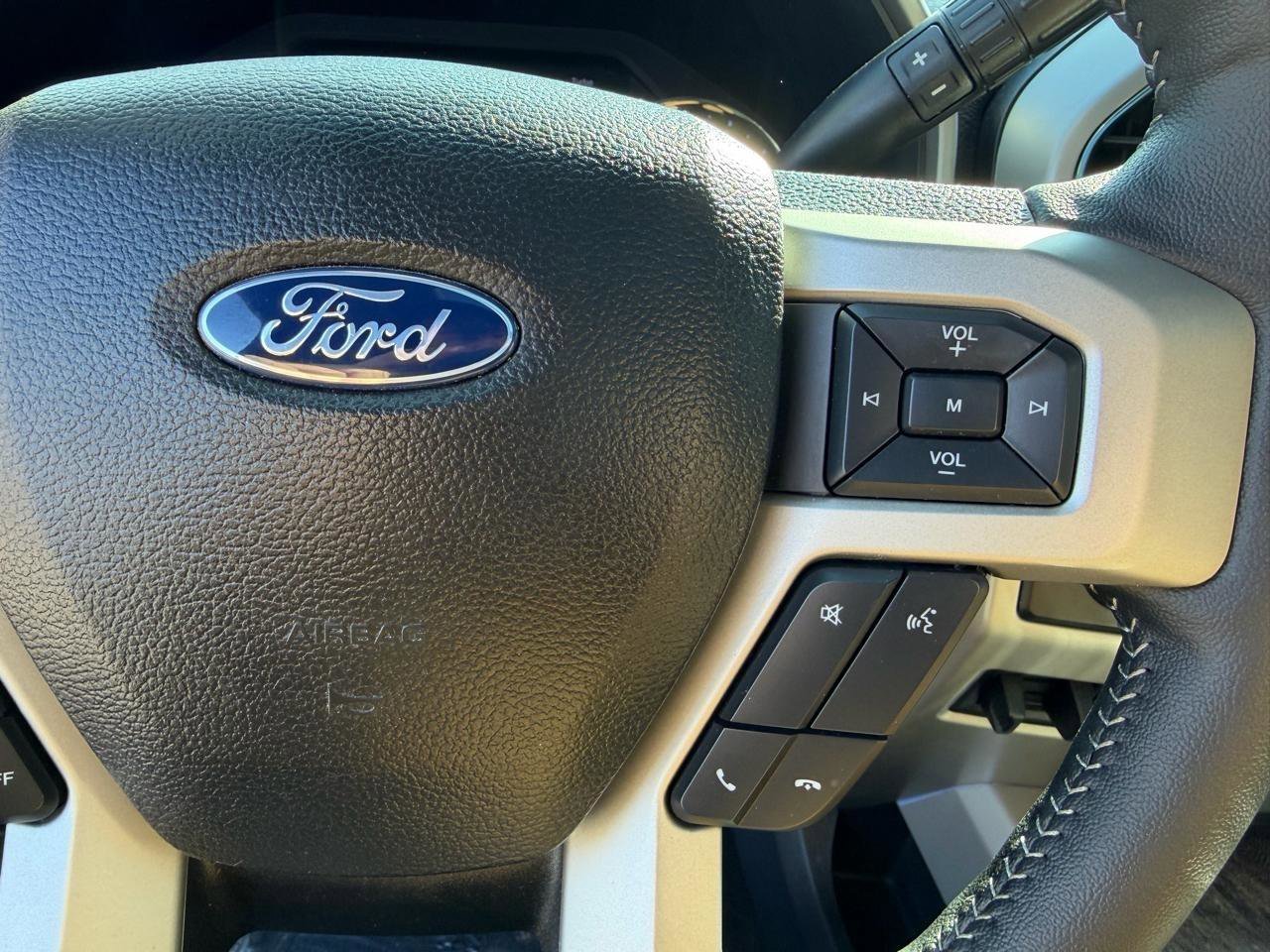 Used 2019 Ford F350 Lariat w/ Lariat Ultimate Package image 33