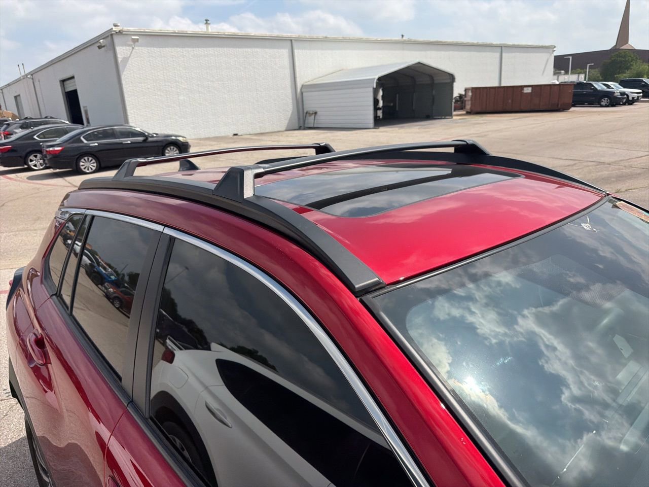 Used 2025 Toyota Corolla Cross XLE w/ Convenience Package FWD image 4