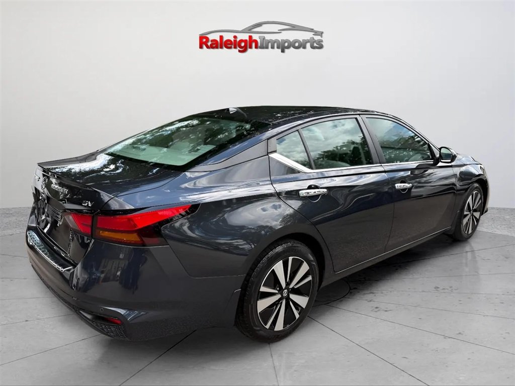 Used 2021 Nissan Altima 2.5 SV FWD image 5