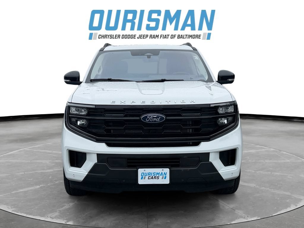 Used 2025 Ford Expedition Active AWD/4WD image 8