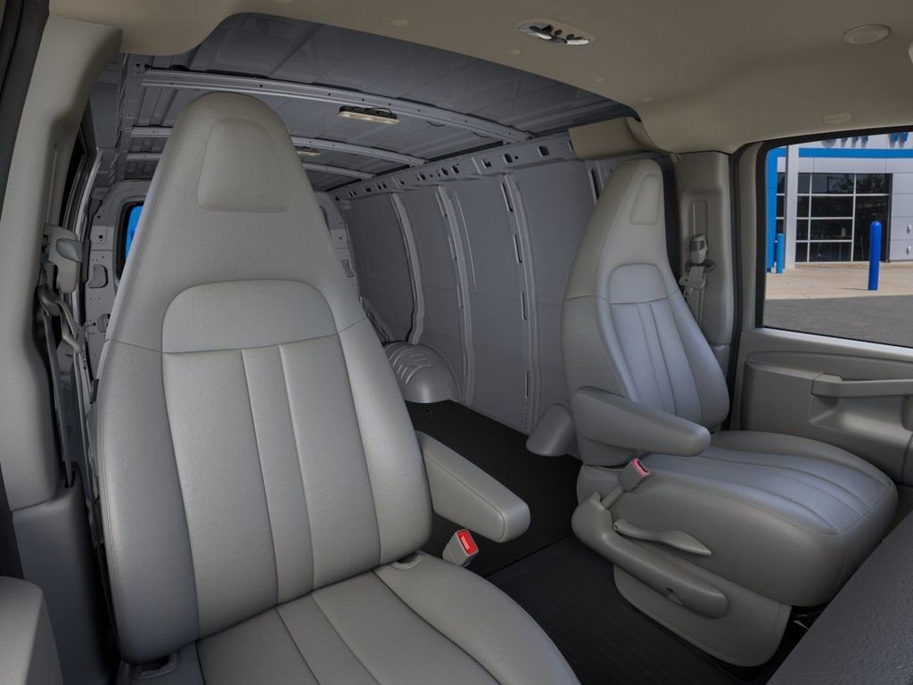 New 2026 Chevrolet Express 2500 w/ Driver Convenience Package RWD image 17