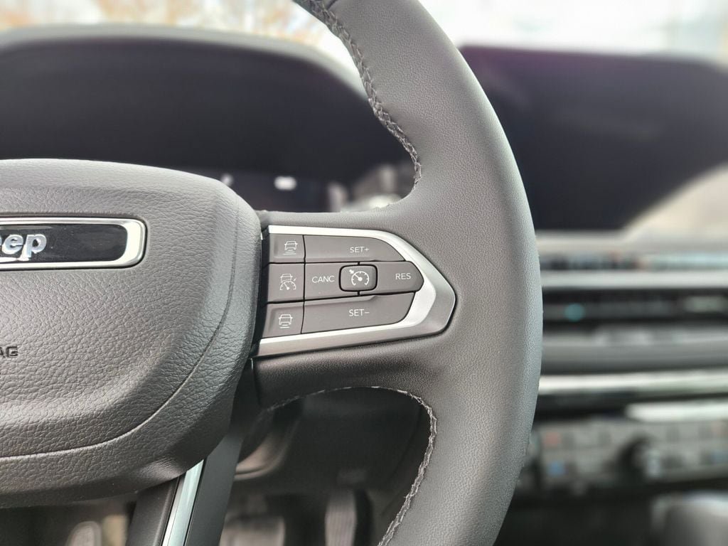 New 2026 Jeep Compass Limited w/ Sun, Sound & Navigation Group image 28