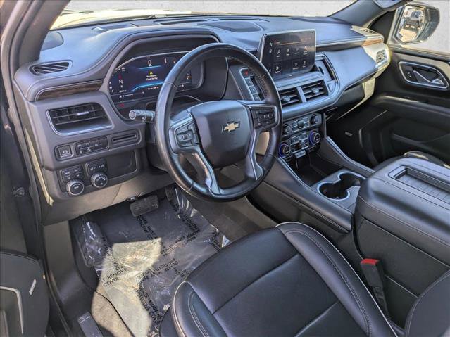 Used 2023 Chevrolet Suburban Premier image 10