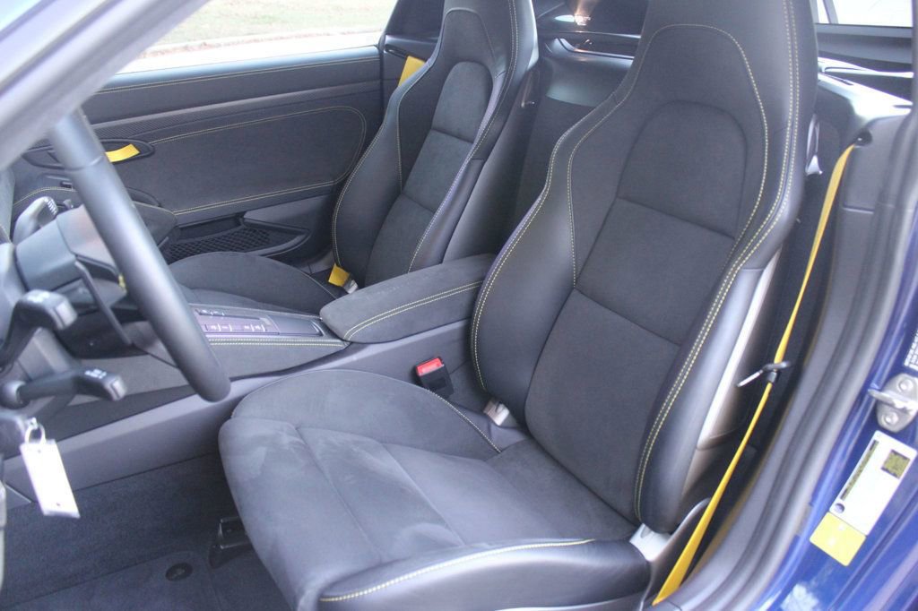 Used 2025 Porsche 718 Cayman GT4 RS image 20