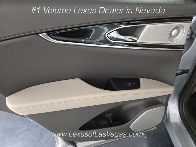 Used 2021 Lincoln Nautilus Reserve w/ Equipment Group 202A AWD/4WD image 19