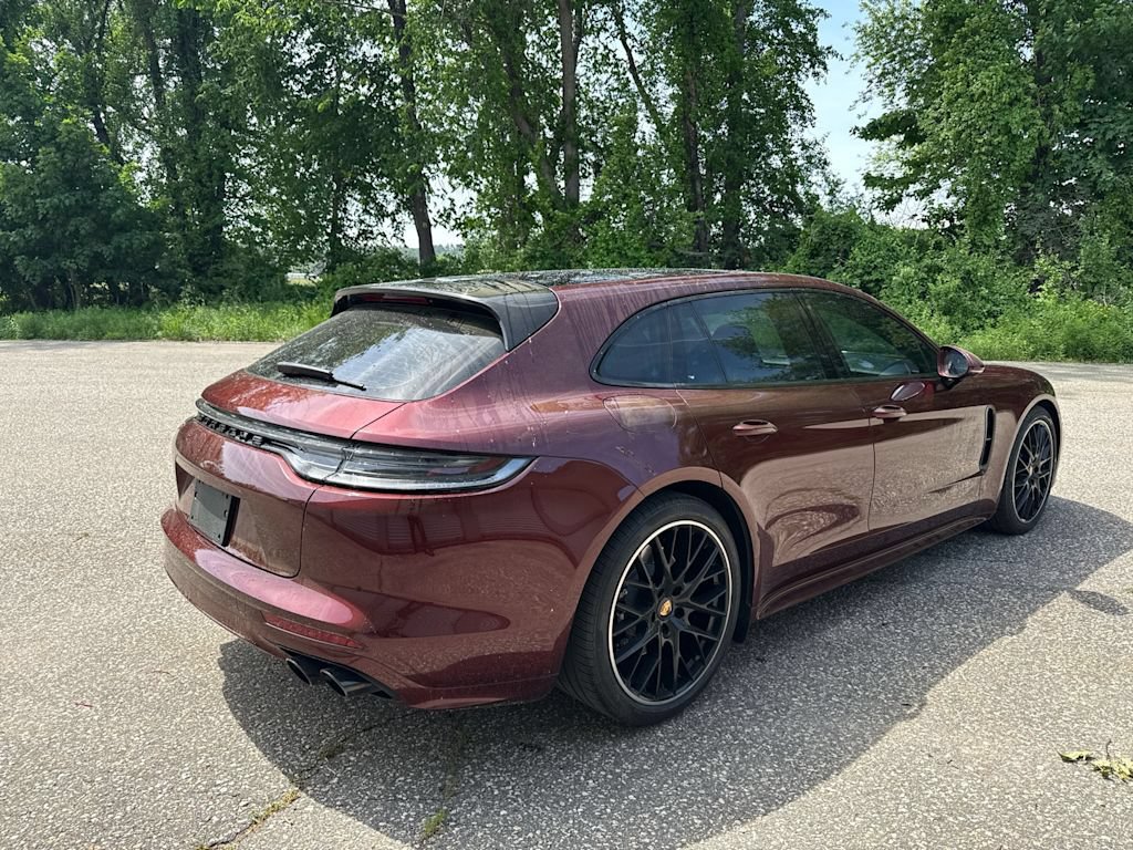 Certified 2022 Porsche Panamera GTS AWD/4WD image 5