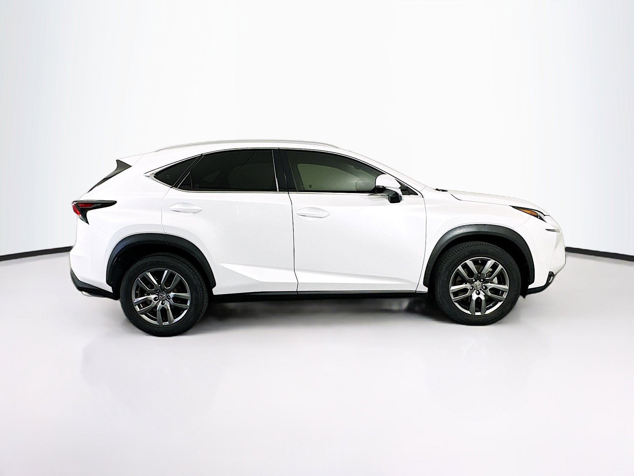 Used 2016 Lexus NX 200t FWD w/ Premium Package image 10