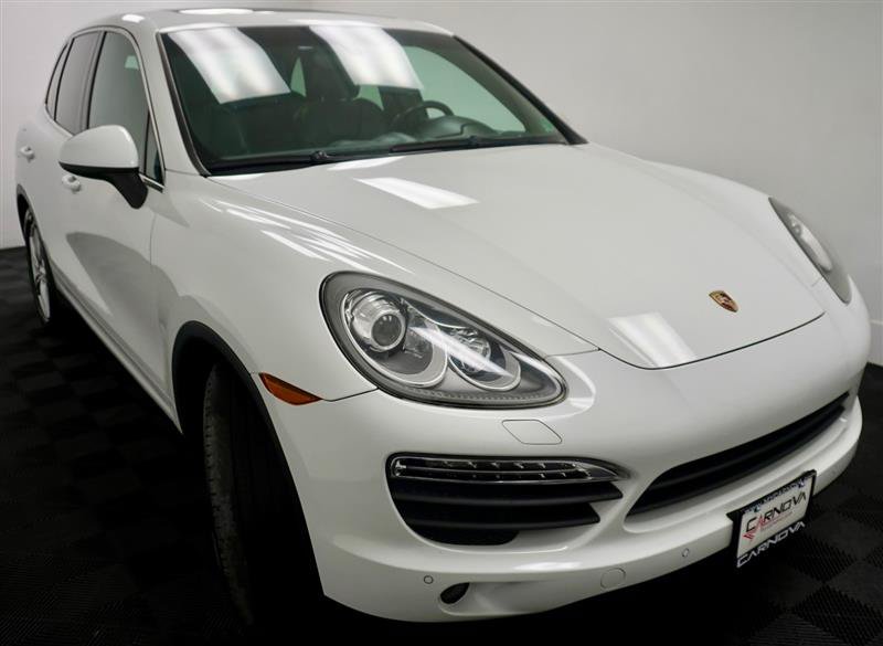 Used 2013 Porsche Cayenne S AWD/4WD image 10