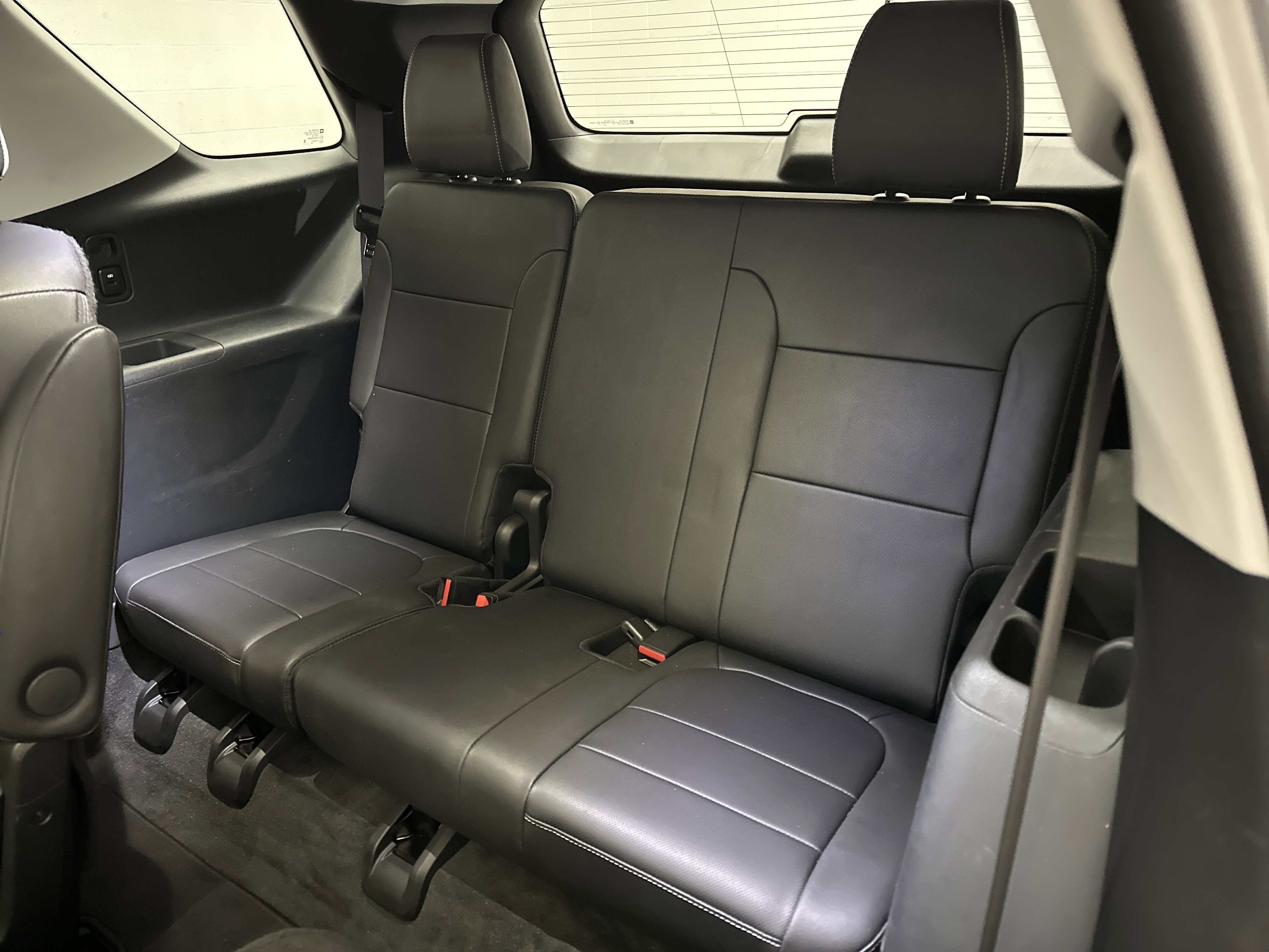 Used 2020 Chevrolet Traverse High Country image 25