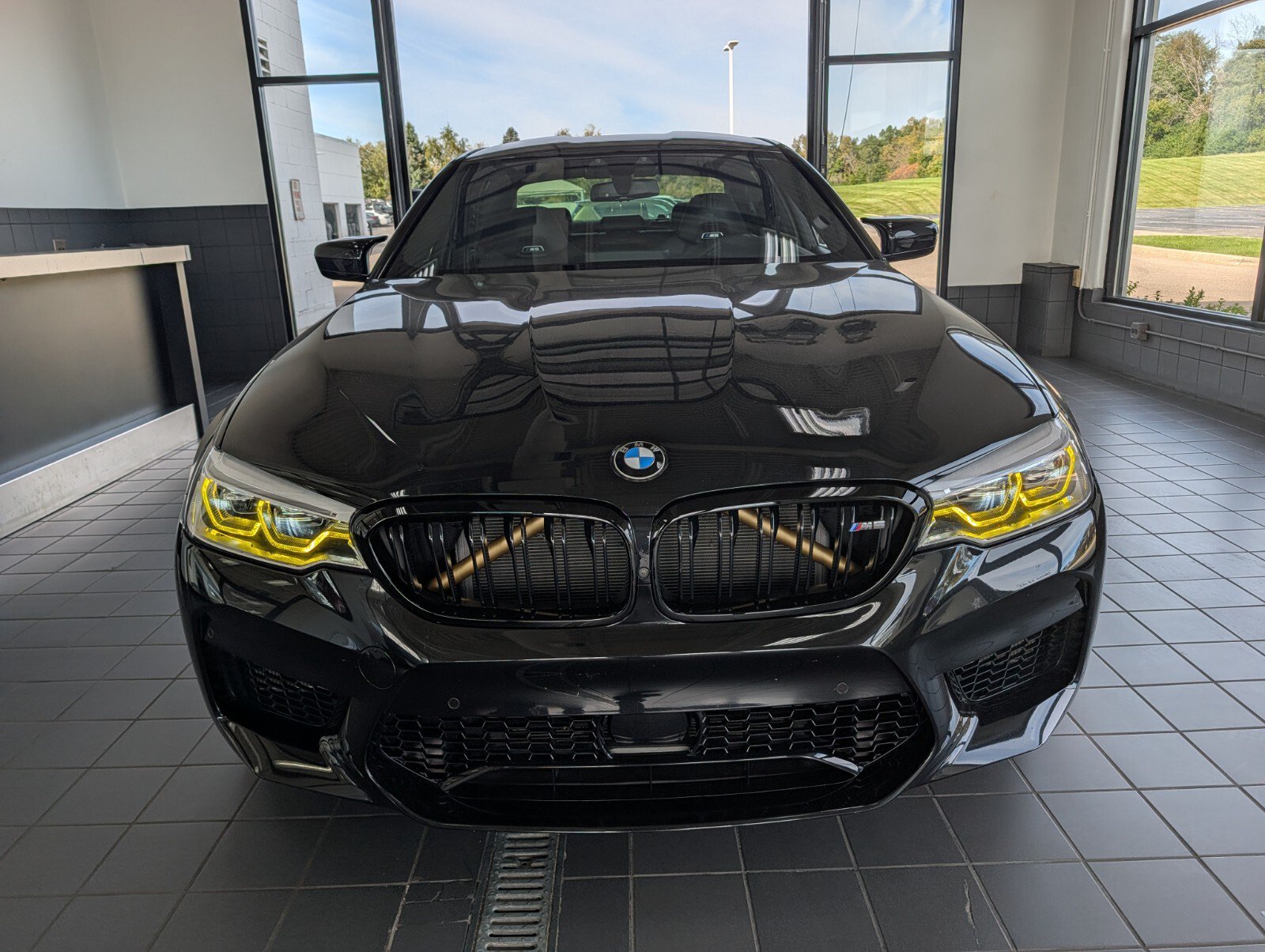 Used 2018 BMW M5 AWD/4WD image 9