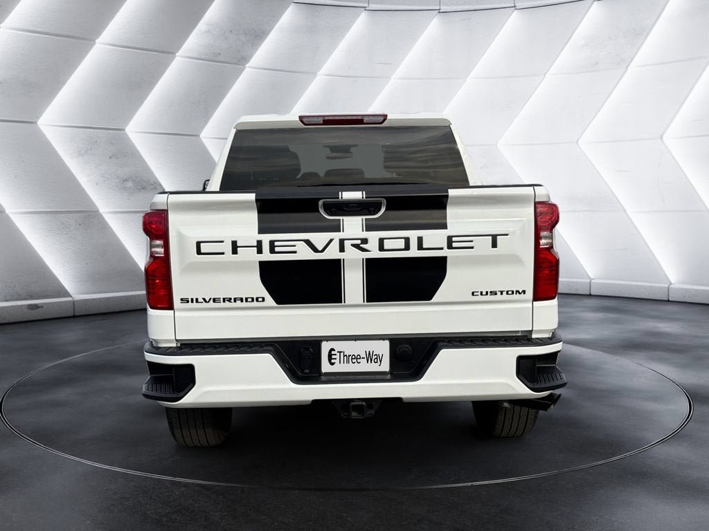 Certified 2025 Chevrolet Silverado 1500 Custom w/ Rally Edition RWD image 4