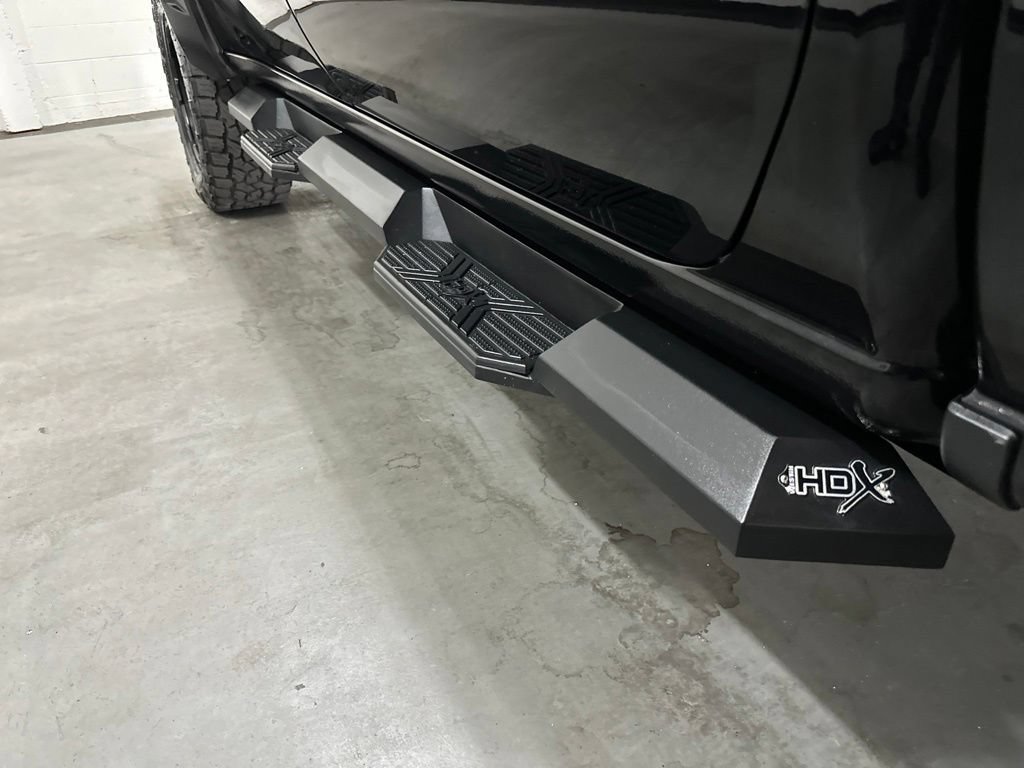 Used 2019 Chevrolet Silverado 1500 RST AWD/4WD image 18
