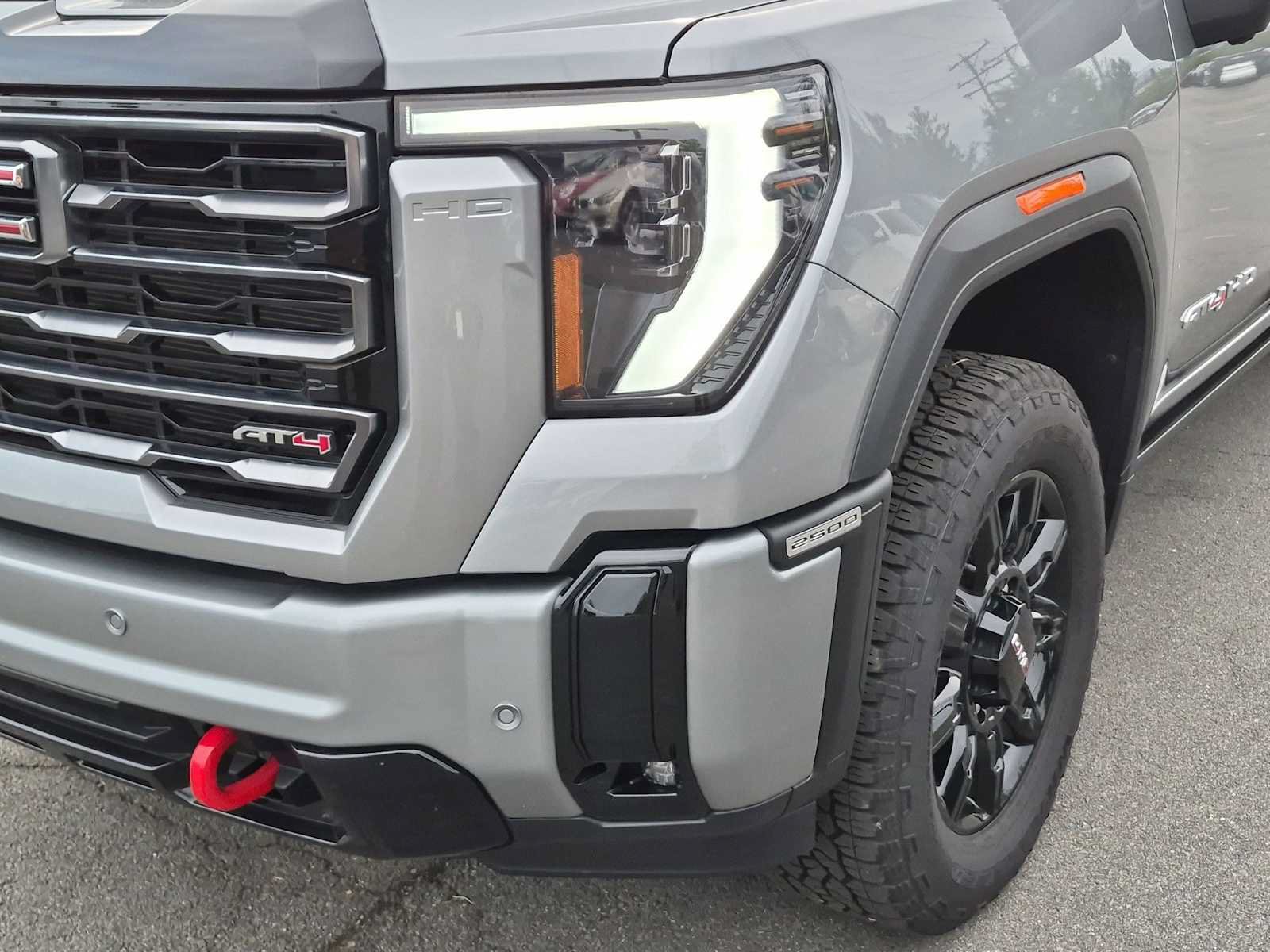 Used 2026 GMC Sierra 2500 AT4 w/ AT4 Premium Plus Package AWD/4WD image 11