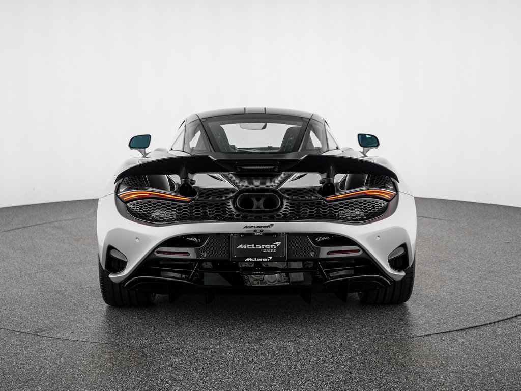 New 2027 McLaren 750S RWD image 18