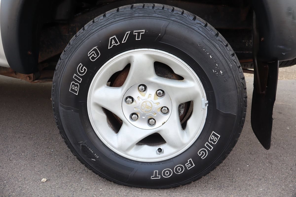 Used 2002 Toyota Tacoma 4x4 Xtracab image 33