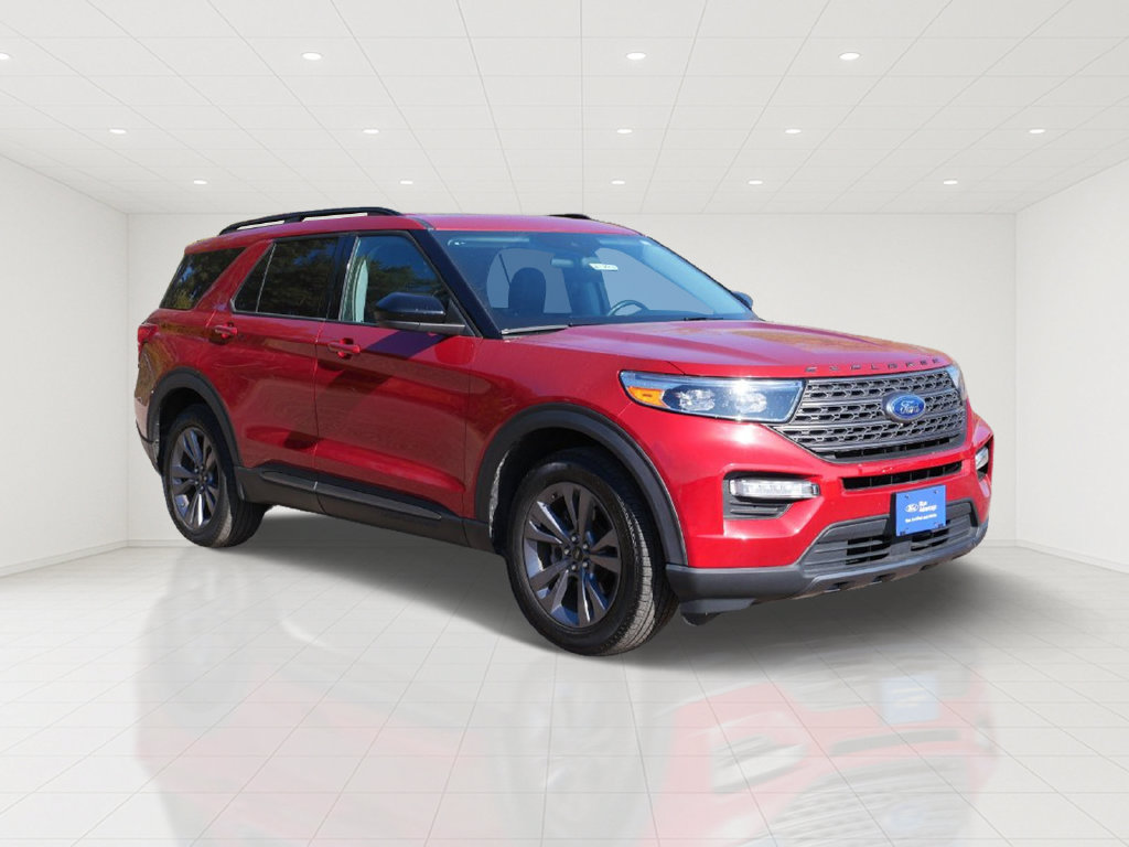 Certified 2023 Ford Explorer XLT w/ Equipment Group 202A