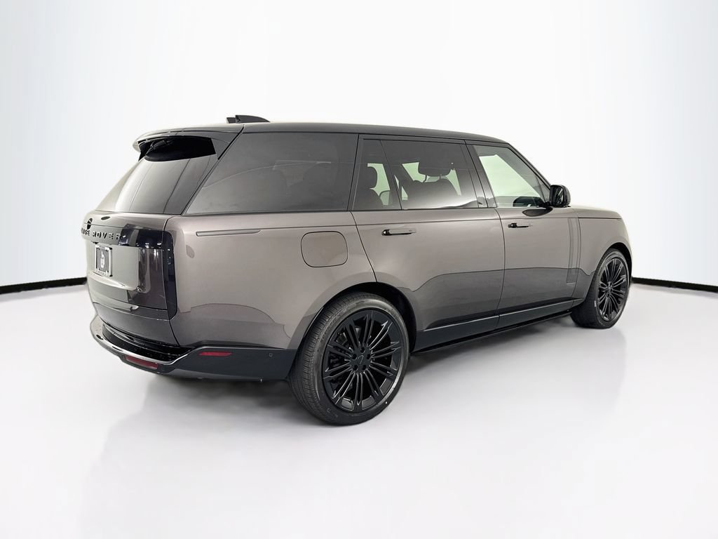 New 2026 Land Rover Range Rover Long Wheelbase SE AWD/4WD image 5