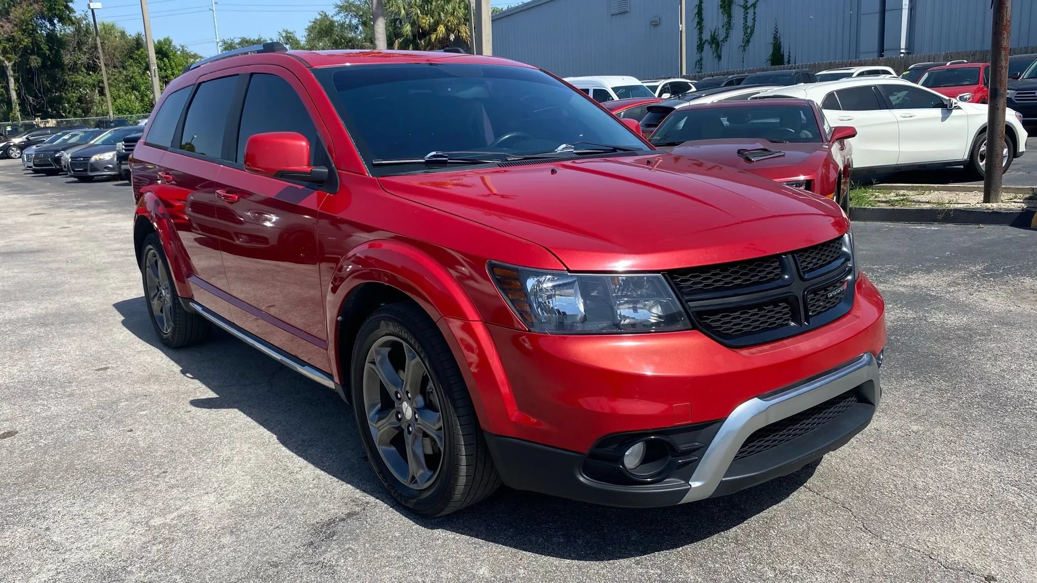Used 2015 Dodge Journey Crossroad w/ Flexible Seating Group FWD image 3
