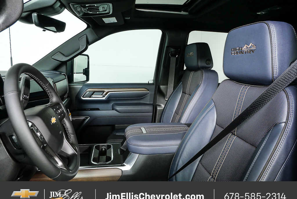 New 2026 Chevrolet Silverado 2500 High Country w/ Technology Package AWD/4WD image 5